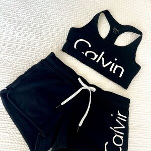 Calvin Klein short & sports bra set